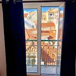 2Lisbon Downtown Private Bedroom River View